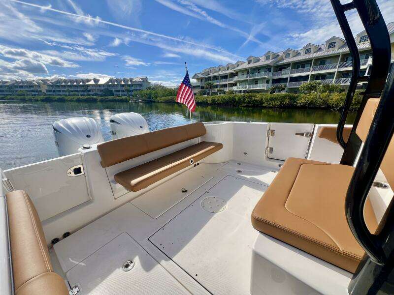 30ft Robalo Yacht For Sale