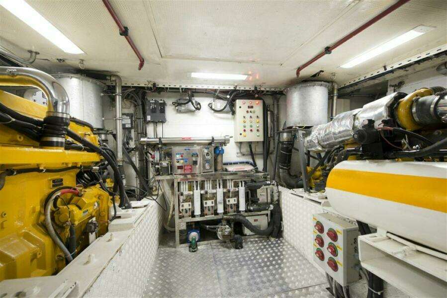 MERMAID 110ft Custom Yacht For Sale