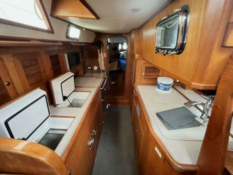 49ft Hylas Yacht For Sale