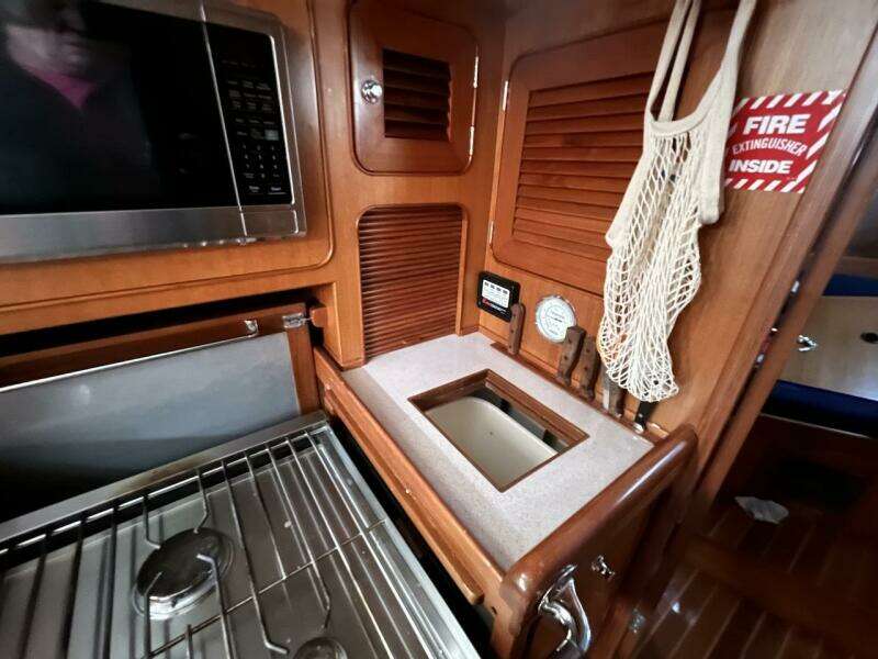 49ft Hylas Yacht For Sale