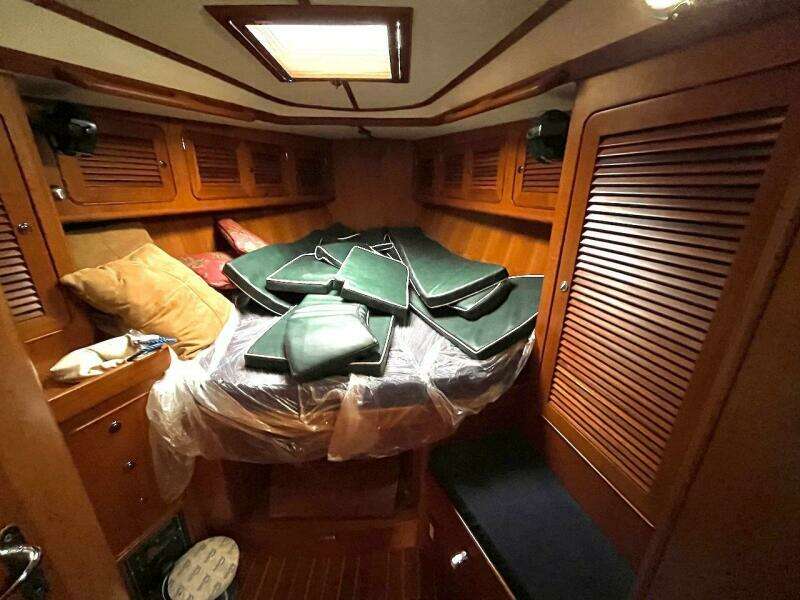 49ft Hylas Yacht For Sale