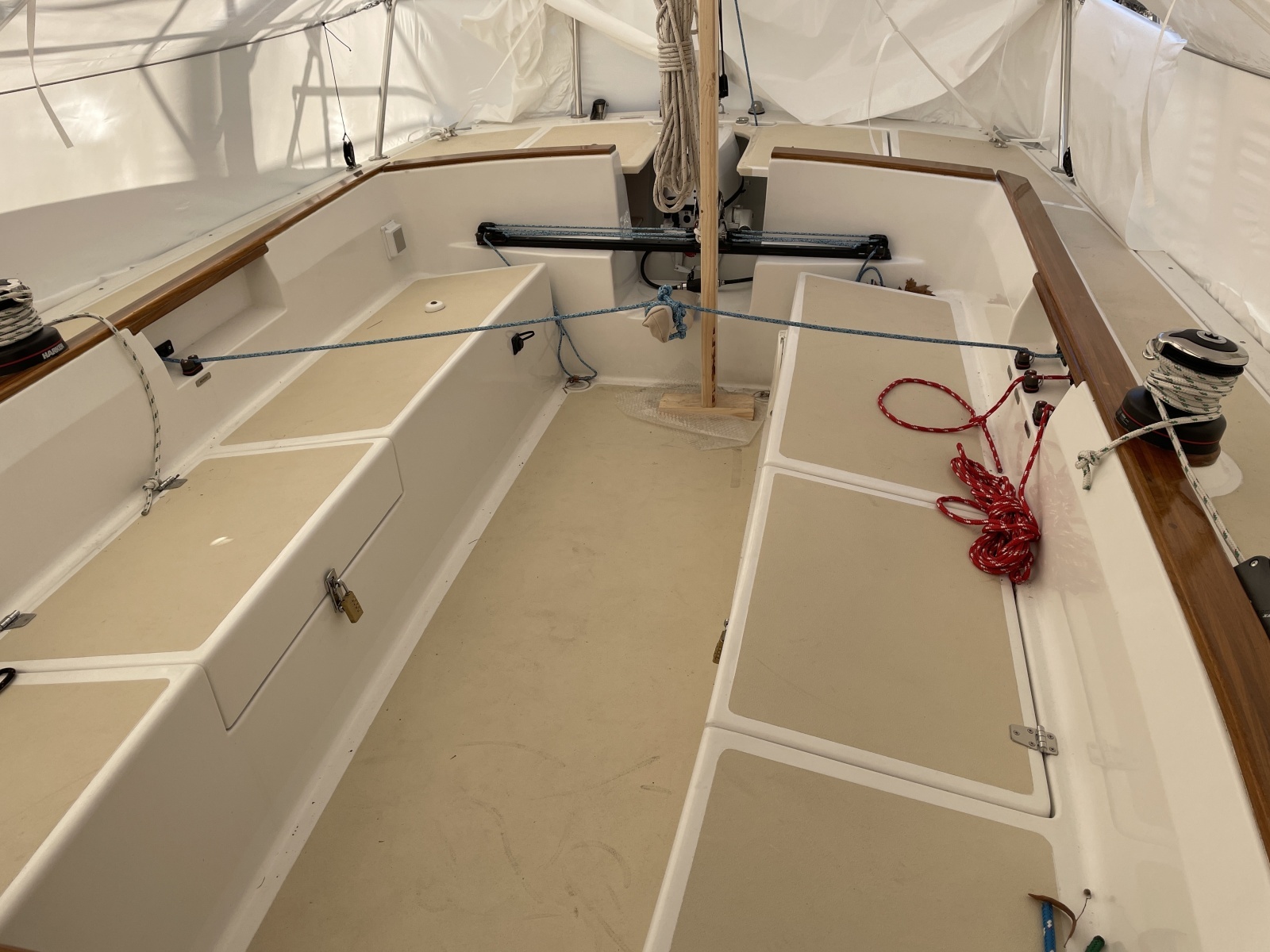 26ft Tartan Yacht For Sale