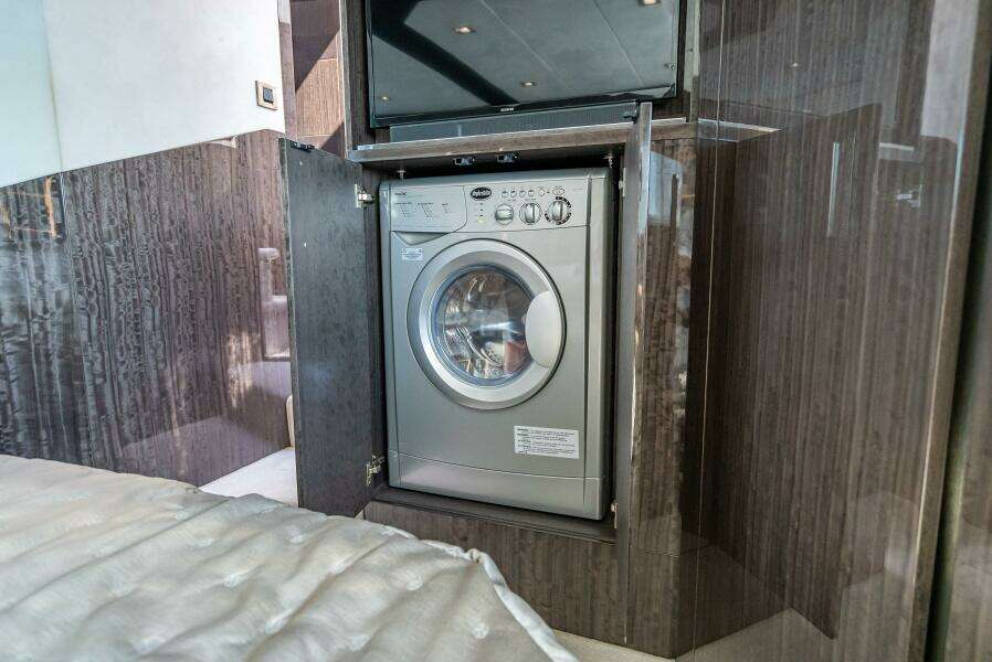 53ft Galeon Yacht For Sale