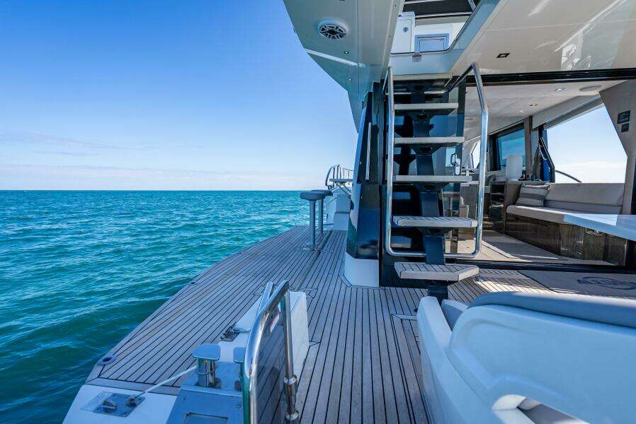53ft Galeon Yacht For Sale