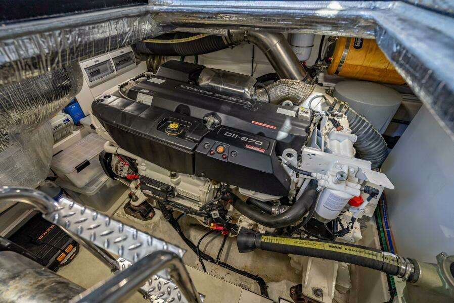 53ft Galeon Yacht For Sale