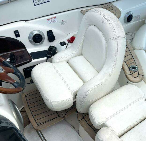 Saphir Bleu 50ft Cranchi Yacht For Sale