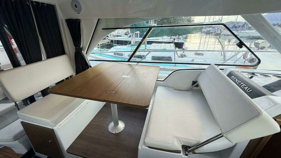 Waka II 27ft Beneteau Yacht For Sale