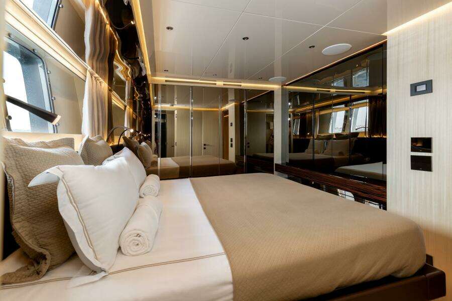 NANGARA 105ft Sanlorenzo Yacht For Sale