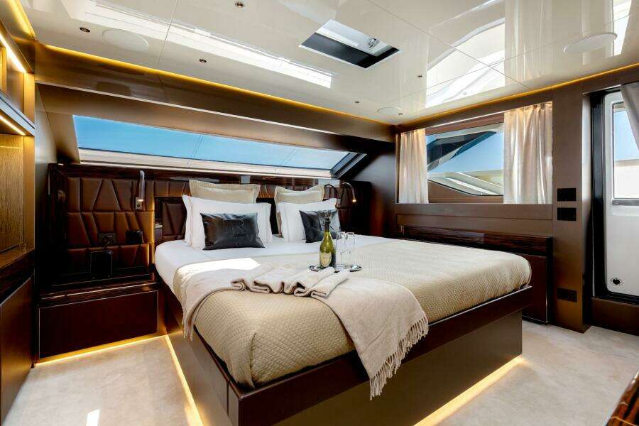 NANGARA 105ft Sanlorenzo Yacht For Sale