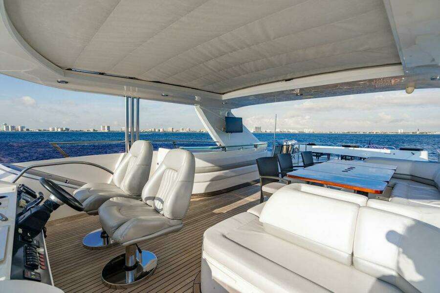 Oasis 95ft Princess Yacht For Sale
