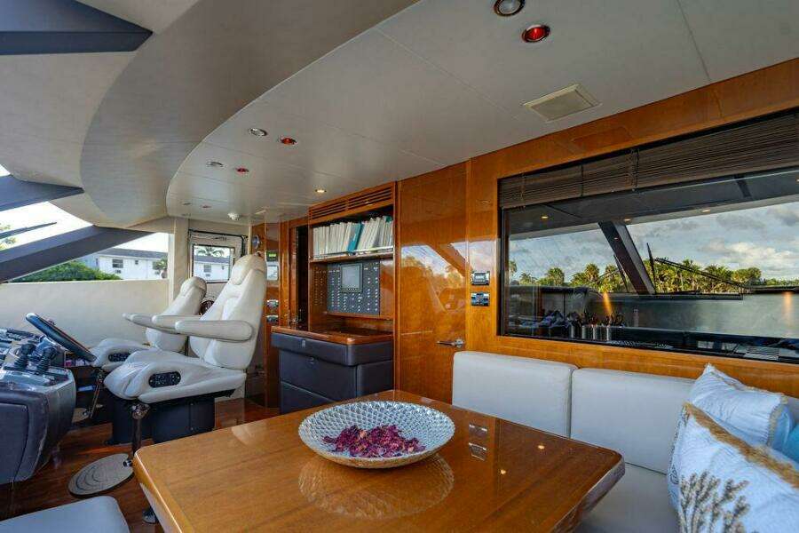 Oasis 95ft Princess Yacht For Sale