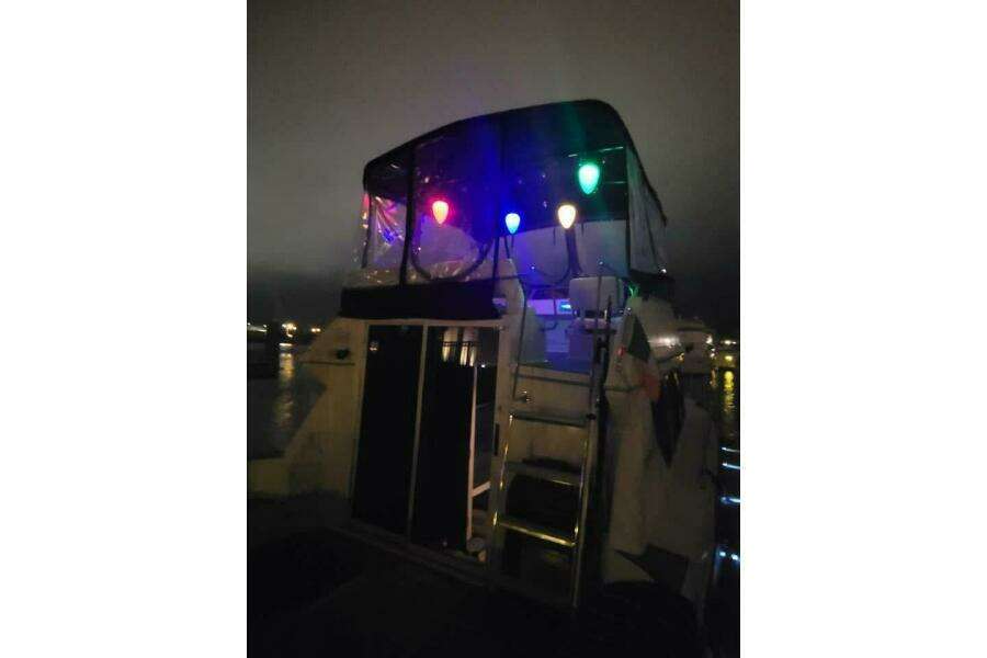 Limoncello 32ft Carver Yacht For Sale