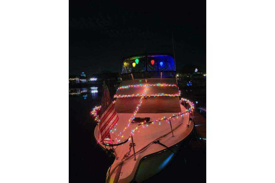 Limoncello 32ft Carver Yacht For Sale