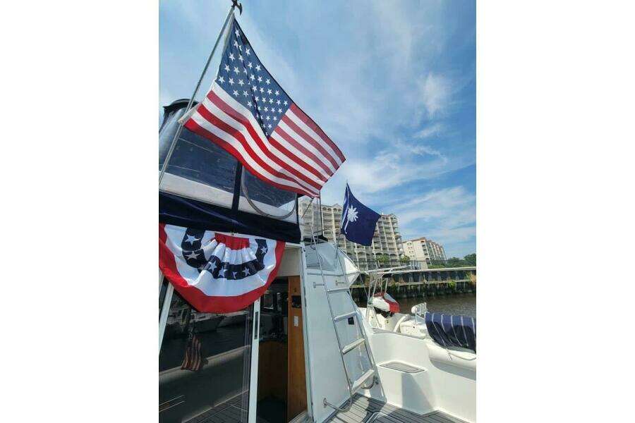 Limoncello 32ft Carver Yacht For Sale