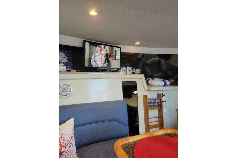 Limoncello 32ft Carver Yacht For Sale