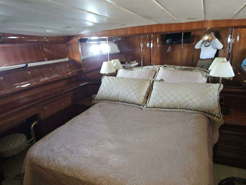 58ft Johnson Yacht For Sale