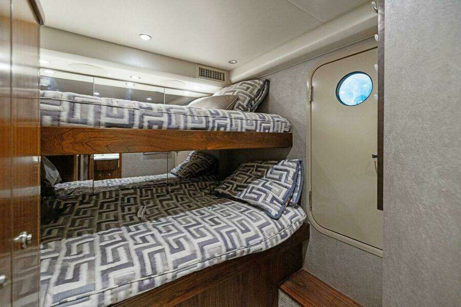 2021 Viking 68 CNV 'Plan B'