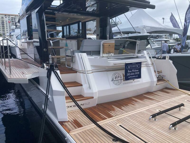 52' 2024 Okean 52 Flybridge