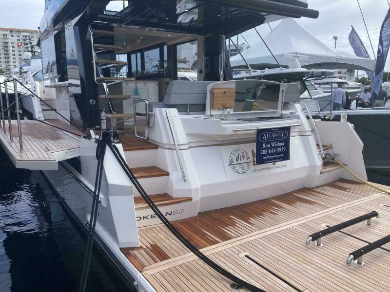 52' 2024 Okean 52 Flybridge