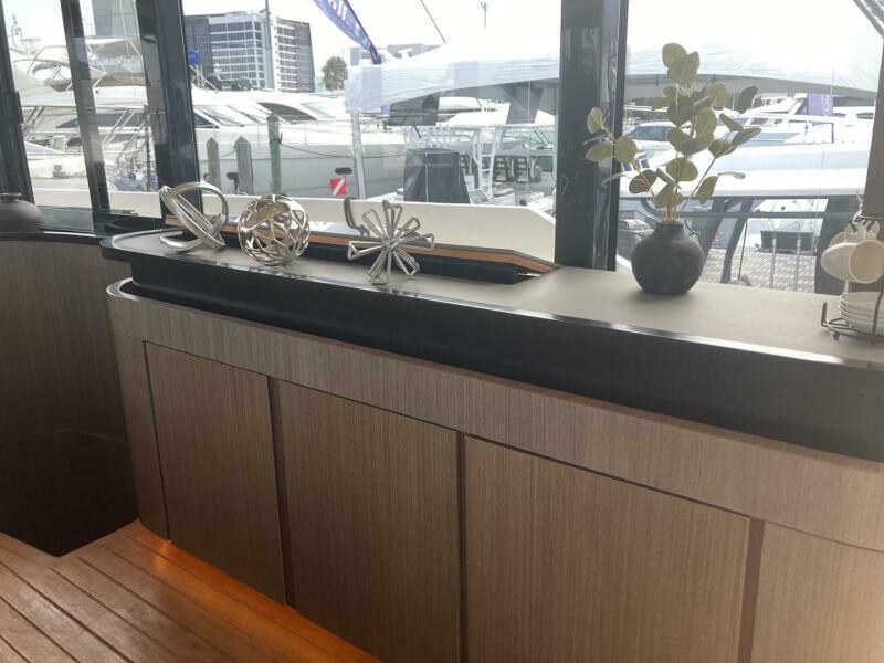 52' 2024 Okean 52 Flybridge