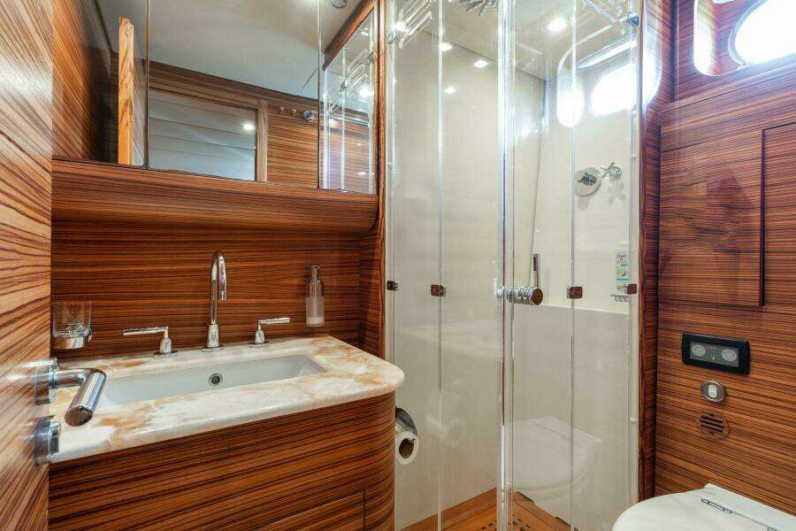 Happy One 75ft Arno Leopard Yacht For Sale