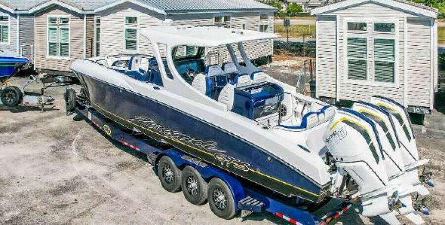 38ft Renegade Yacht For Sale