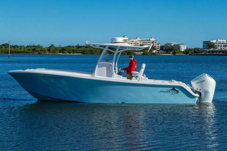 26ft Streamline Yacht For Sale