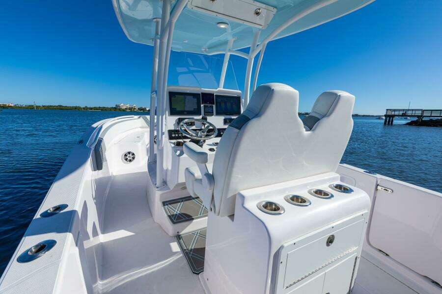 26ft Streamline Yacht For Sale