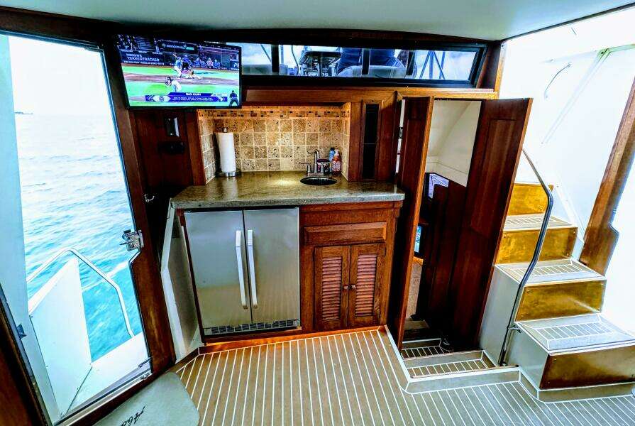 Sunshine State 48ft Viking Yacht For Sale