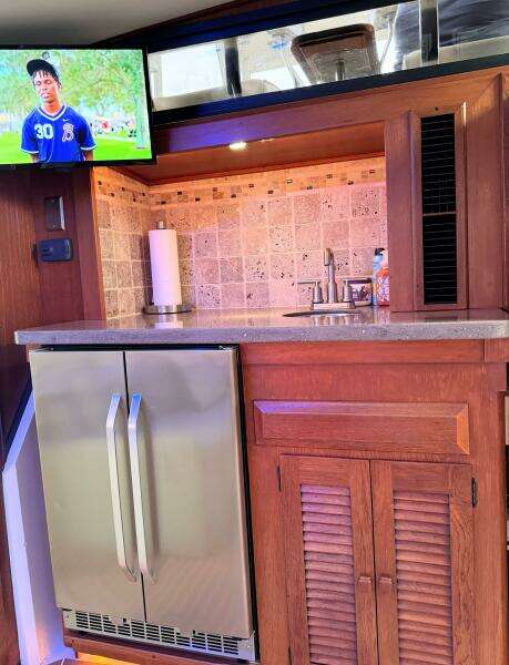 Sunshine State 48ft Viking Yacht For Sale