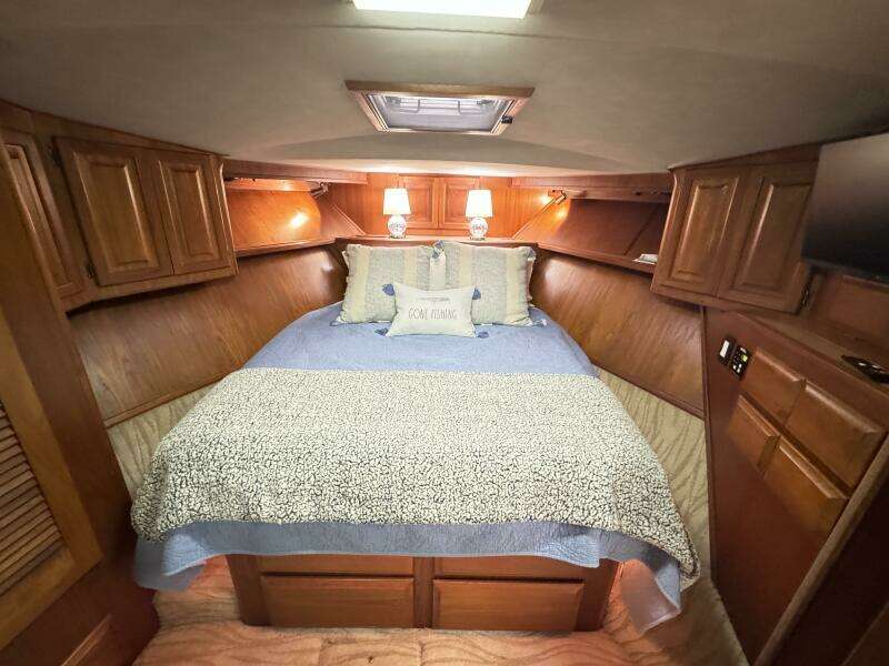 Sunshine State 48ft Viking Yacht For Sale