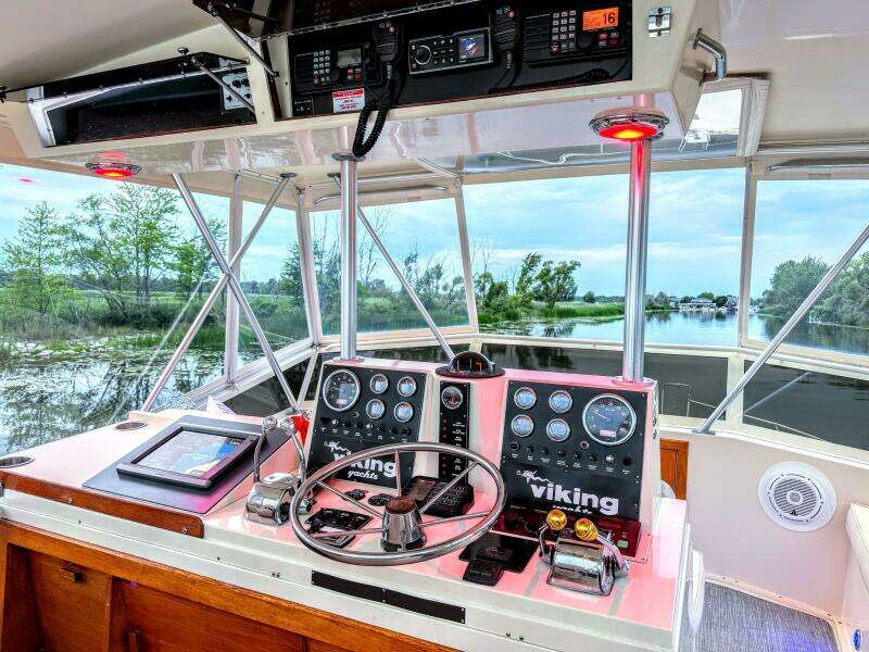 Sunshine State 48ft Viking Yacht For Sale