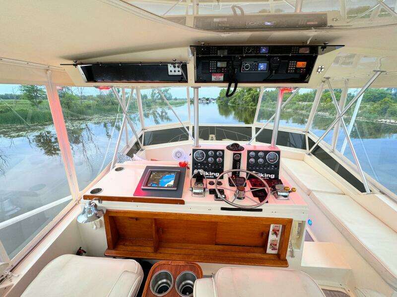 Sunshine State 48ft Viking Yacht For Sale