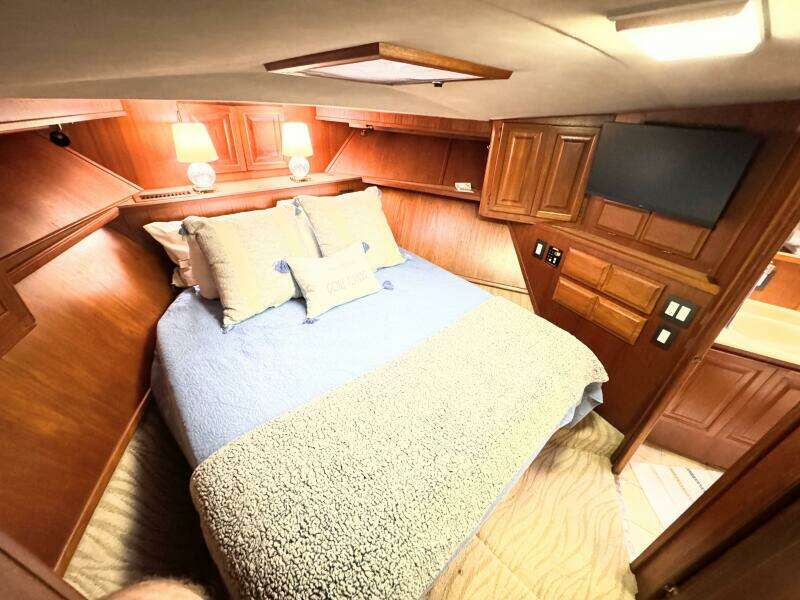 Sunshine State 48ft Viking Yacht For Sale