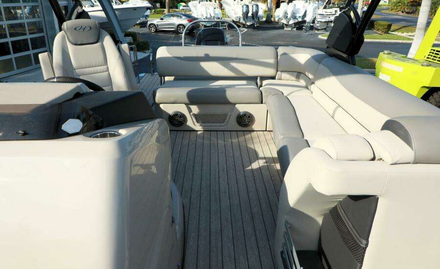 28ft Harris Yacht For Sale