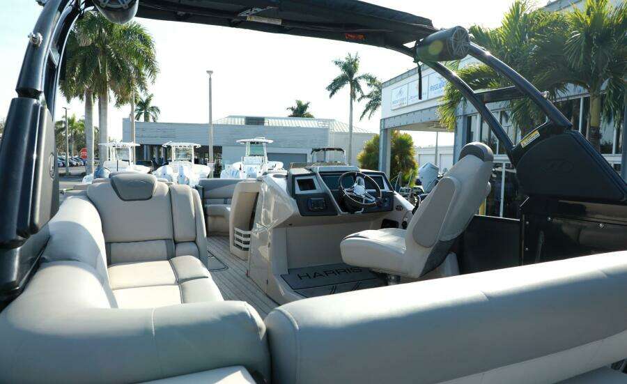 28ft Harris Yacht For Sale