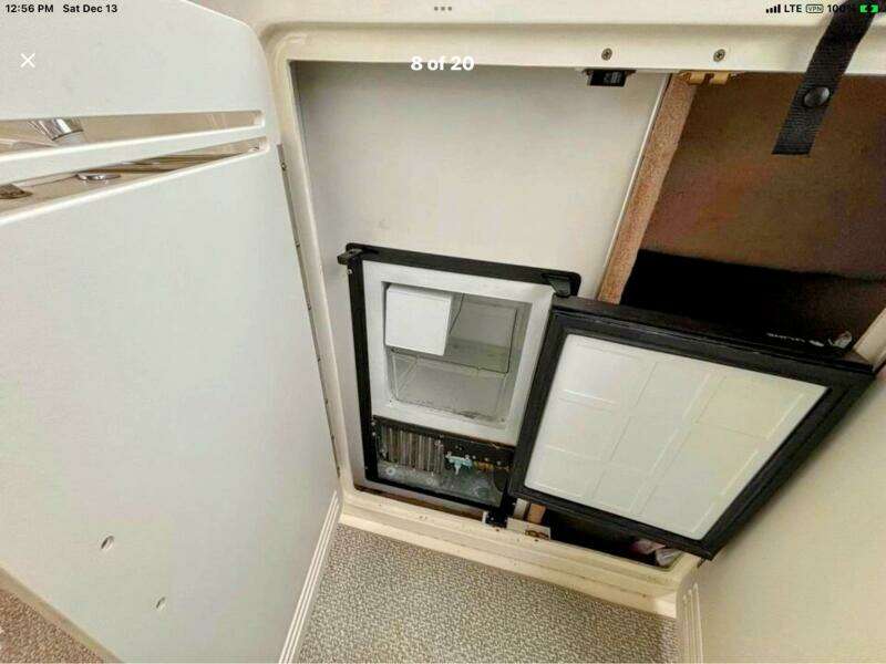 Lady Barb 40ft Sea Ray Yacht For Sale