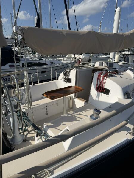 32' 1998 J Boats J/32