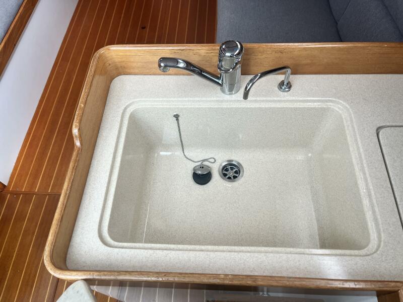 32' 1998 J Boats J/32