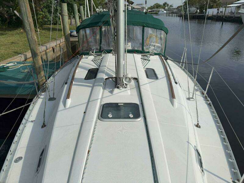 Ocean Schimmel 35ft Beneteau Yacht For Sale
