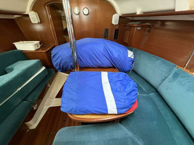 Ocean Schimmel 35ft Beneteau Yacht For Sale