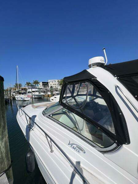 Alcira 31ft Four Winns Yacht For Sale