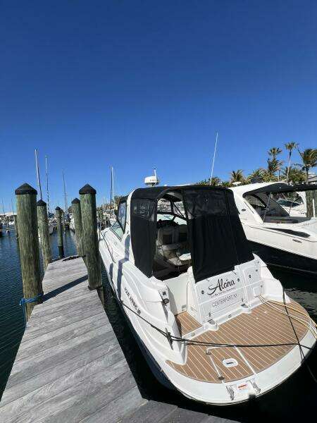 Alcira 31ft Four Winns Yacht For Sale