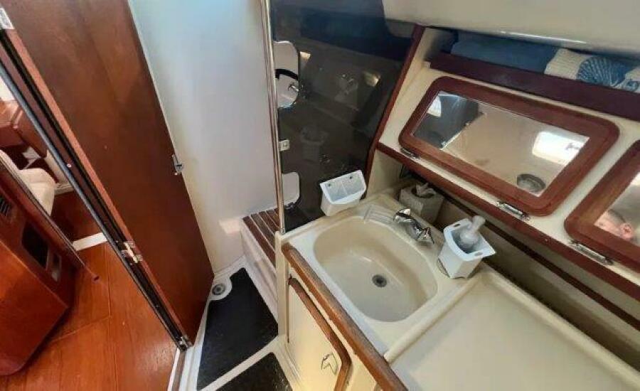 35' 1990 Hunter 35.5