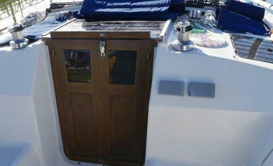 35' 1990 Hunter 35.5