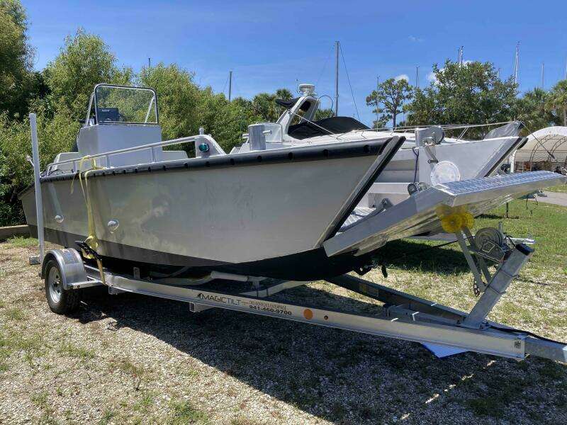 20ft Custom Yacht For Sale