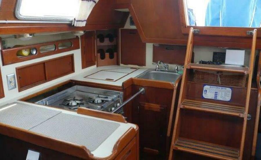 35' 1986 Ericson 35 MKII