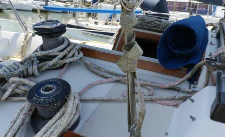 35' 1986 Ericson 35 MKII