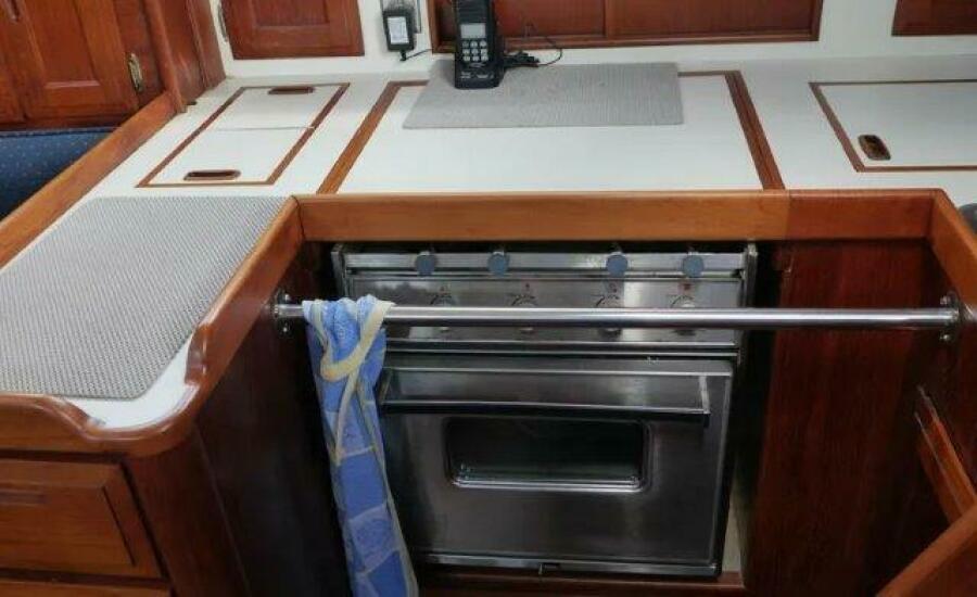 35' 1986 Ericson 35 MKII