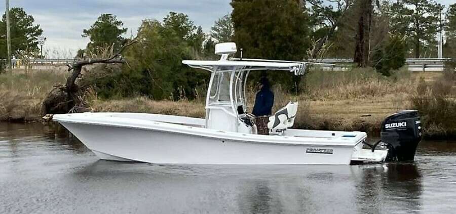 24ft Privateer Yacht For Sale